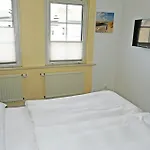 Haus Moenchgut Fhm Διαμέρισμα *